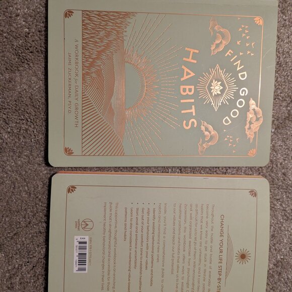 Books - Picture 3 of 3